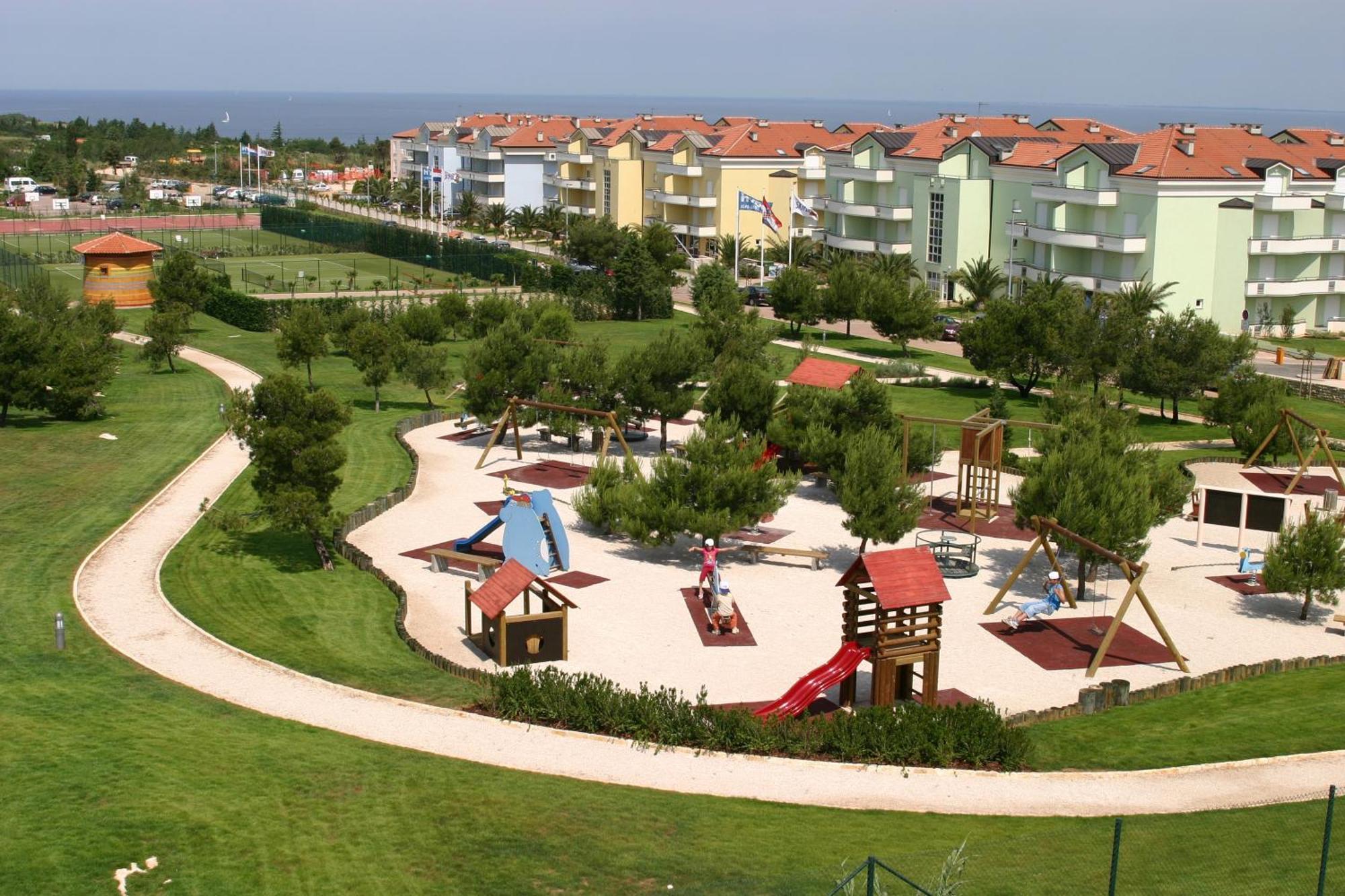 Skiper Apartments & Golf Resort Savudrija Exterior foto